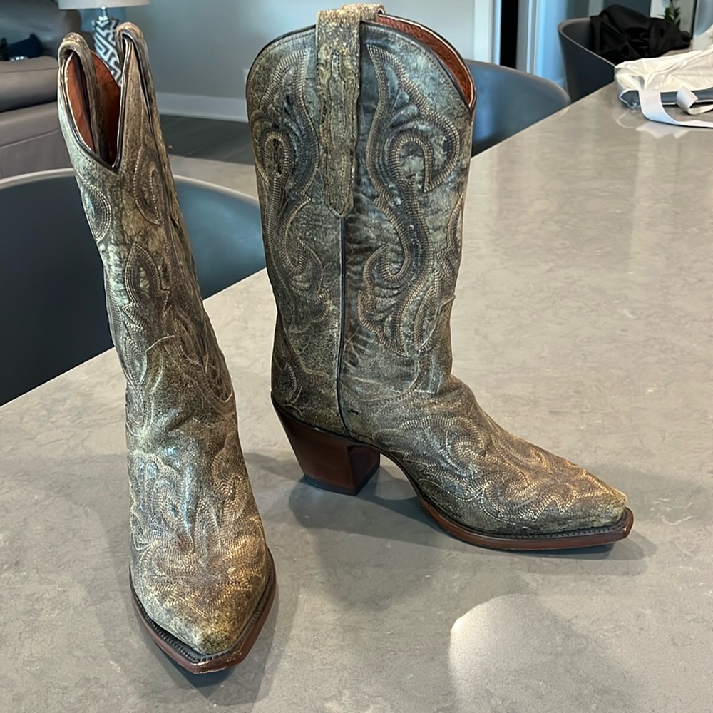 Dan Post Women’s Boots , Size 7M, EUC, Style DP 3247